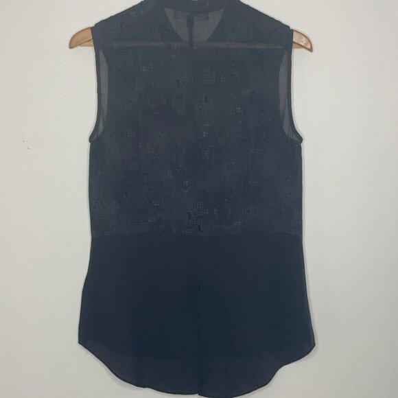 Melanie Lyne - Sleeveless, Black Patterned, Lightweight Top, Size M - Picture 3 of 7